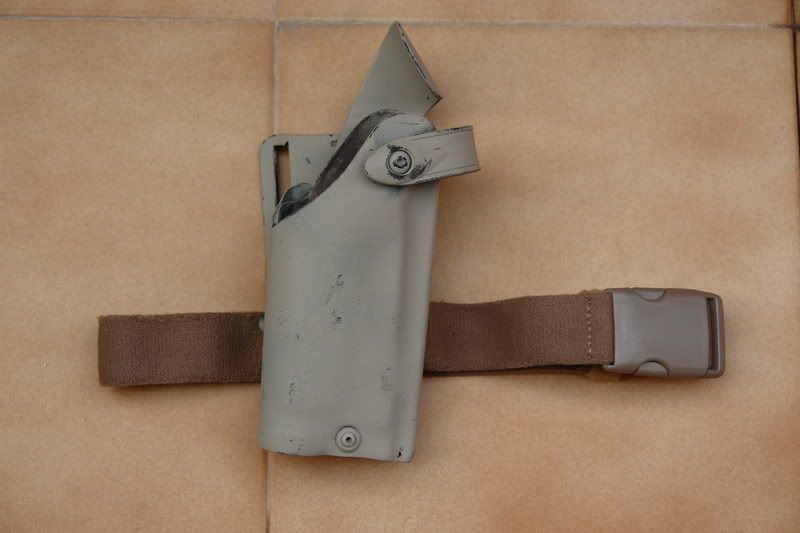 Glock17-SafarilandCustom-1.jpg