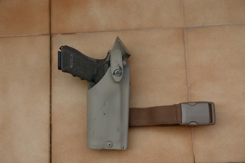 Glock17-SafarilandCustomcerrada-5.jpg