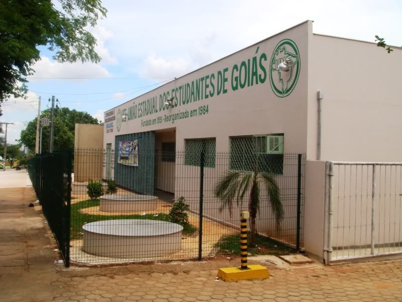 [Coleção de Bairros de Goiânia] Setor Leste Universitério Educação, Arte e Saúde, marcas