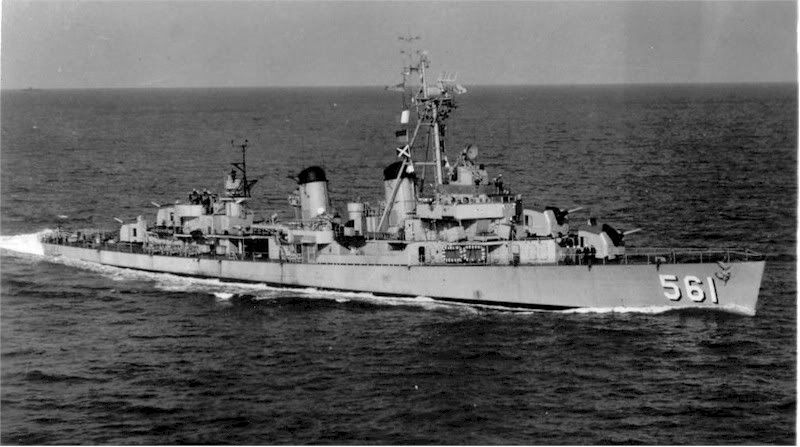 USS_Prichett_28DD-56129.jpg
