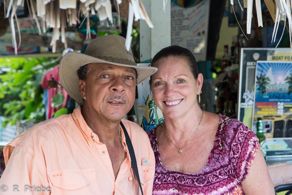 IMAGE: http://i575.photobucket.com/albums/ss196/priebra/Long%20Island/GaryandLiz11of1.jpg