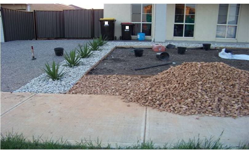 simple front yard landscaping ideas pictures. Front Yard Landscaping Ideas