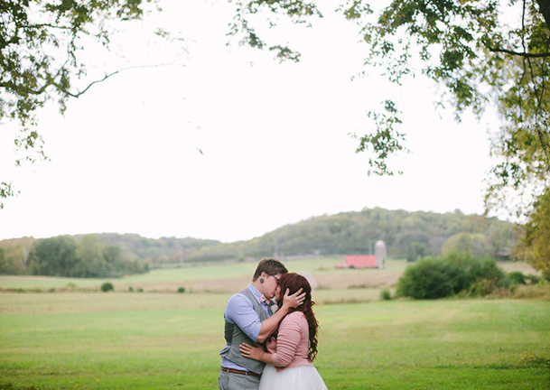 kaelah bee rustic southern DIY barn wedding - kaelahbee.com