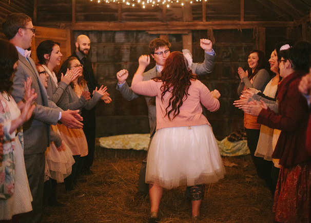 kaelah bee rustic southern DIY barn wedding - kaelahbee.com