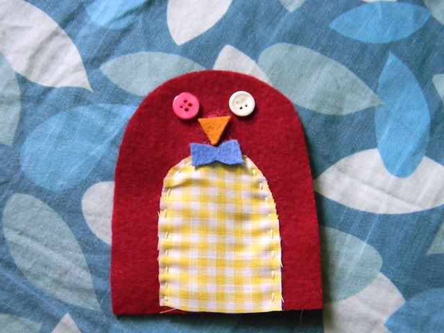 felt and fabric penguin christmas ornament diy