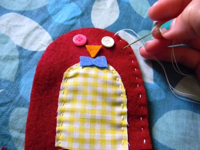 felt and fabric penguin christmas ornament diy