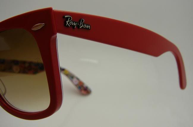 red ray ban wayfarer sunglasses. Authentic RAY-BAN Wayfarer