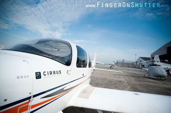 http://i575.photobucket.com/albums/ss200/shutterfingers/MISC/Cirrus%20Flight/a9e24c5b.jpg?t=1287046894