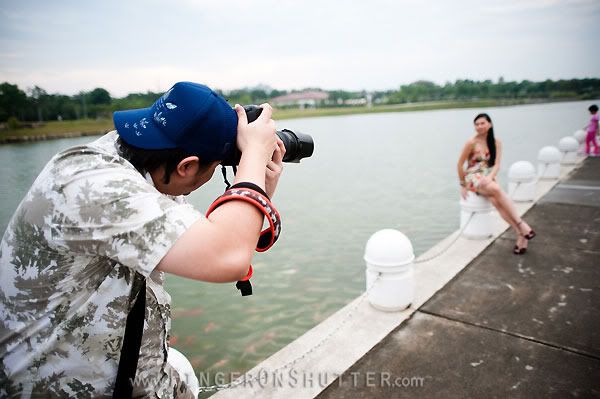 http://i575.photobucket.com/albums/ss200/shutterfingers/Model%20Photoshoot/Michelle%20Portrat%20Promo/91b68c1e.jpg?t=1283062422